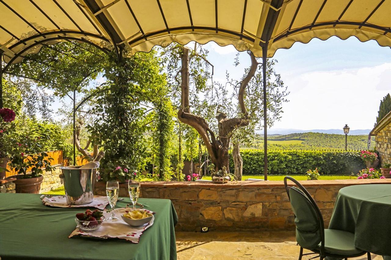 Apartment In B&B Del Giglio San Donato in Poggio Екстериор снимка